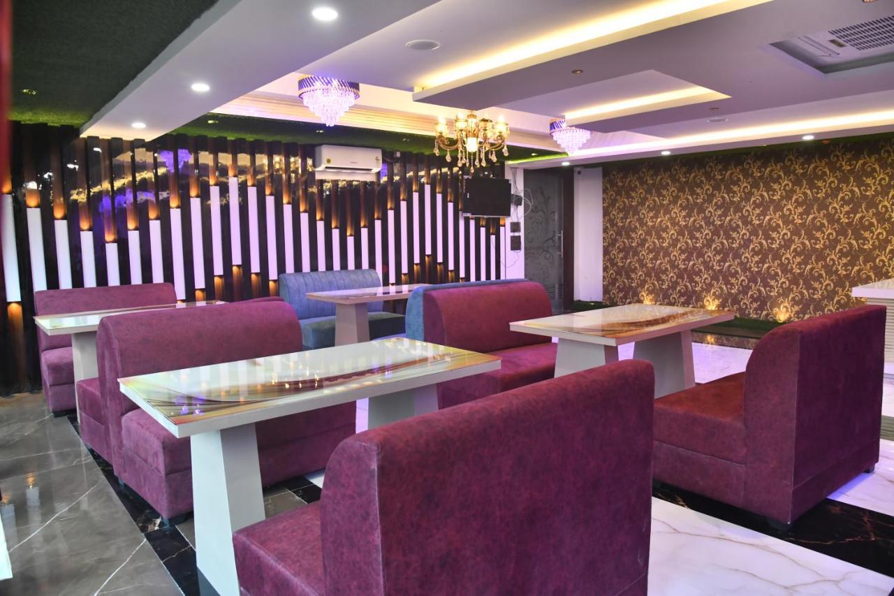City Square Deoghar Esterno foto